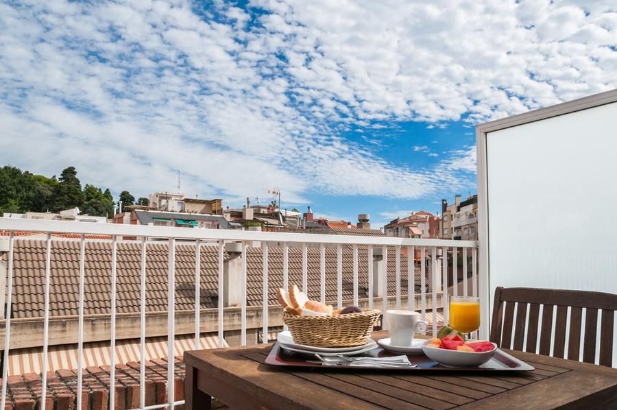Exe Mitre Hotel Barcelona Exterior photo