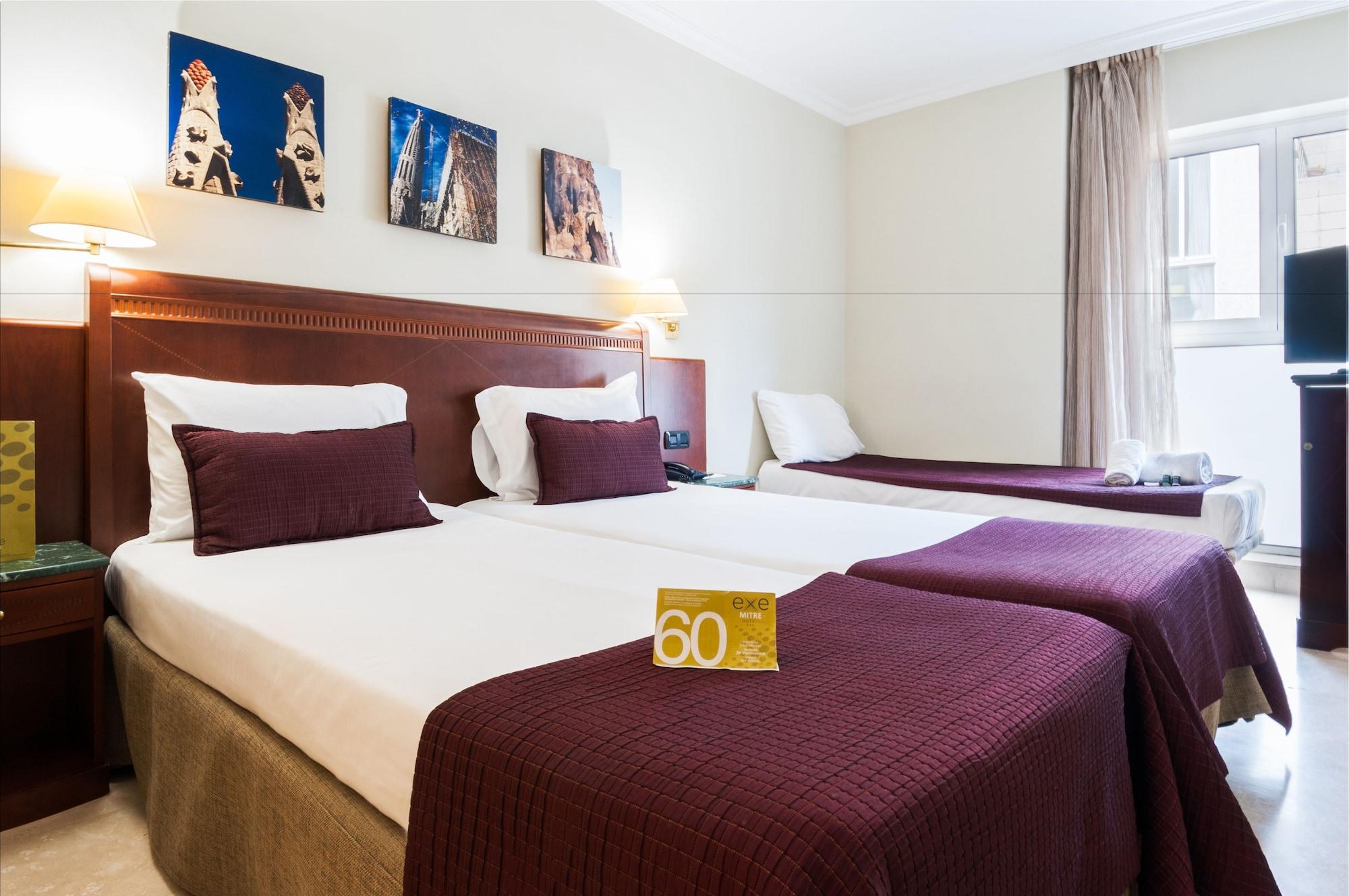 Exe Mitre Hotel Barcelona Exterior photo