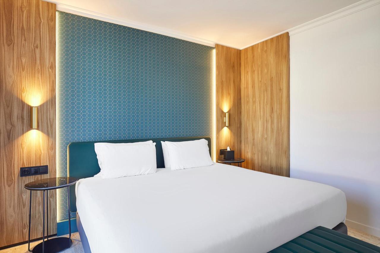 Exe Mitre Hotel Barcelona Exterior photo