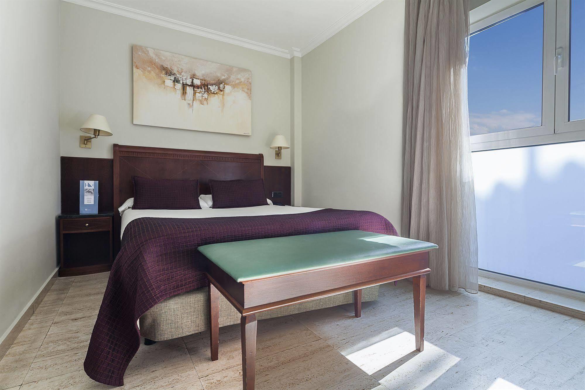 Exe Mitre Hotel Barcelona Room photo